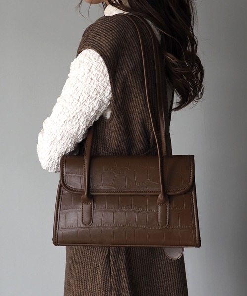 Riberry(リベリー)の「型押しスクエアショルダーバッグ(ハンドバッグ・レディース・ホワイト/ブラック/ブラウン/イエロー/グリーン・FREE)」の14枚目の写真