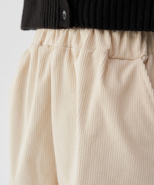 パンツ FEKETE CORDUROY SHORT PANTS FEKETE（フェケテ）の「FEKETE CORDUROY SHORT PANTS（その他