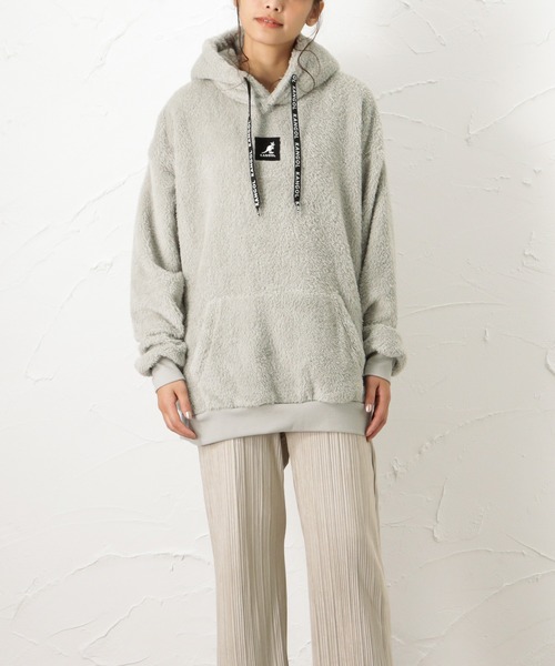 KANGOL(カンゴール)の「KANGOL カンゴール ファーフリースプルオーバーパーカー(パーカー・レディース・ホワイト/ブラック/ベージュ/グレー・M/L)」の3枚目の写真
