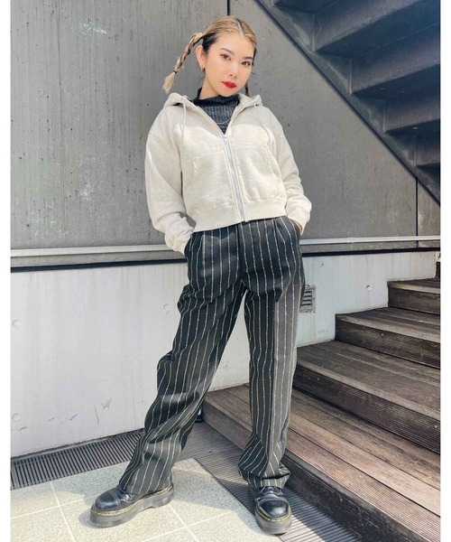 X-girl(エックスガール)の「COMPACT ZIP UP HOODIE(パーカー・レディース・アッシュ/ライトグリーン/ブラック・S/M)」の16枚目の写真