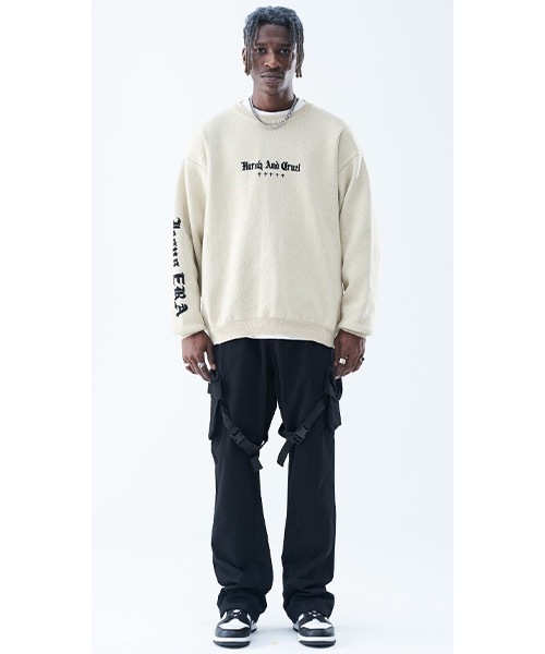 HARSH AND CRUEL（ハーシュアンドクルーエル）の「グラフィック刺繍  ニットセーター HC21AW07【Harsh and Cruel】（ニット/セーター・メンズ・ホワイト/ブラック・L/M/S/XL）」の5枚目の写真