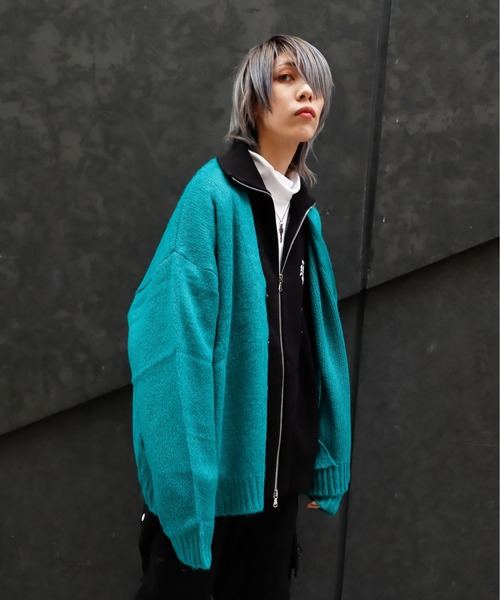 Bling Leads(ブリングリーズ)の「Z)【BLINGLEADS】721806 ビッグシルエット Vネックカーディガン(カーディガン/ボレロ・メンズ・ブルー/グリーン/レッド/チャコールグレー/マスタード/ライトグレー/ブラック/エメラルド/オレンジ・LARGE/MEDIUM)」の14枚目の写真