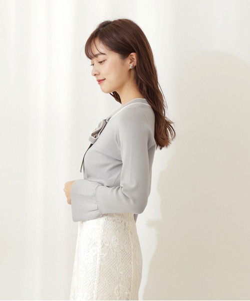 PROPORTION BODY DRESSING（プロポーションボディドレッシング）の「リボンバイカラーニット / 1212170106（ニット/セーター・レディース・ブラック/オフホワイト/ブルー・SMALL/MEDIUM）」の9枚目の写真