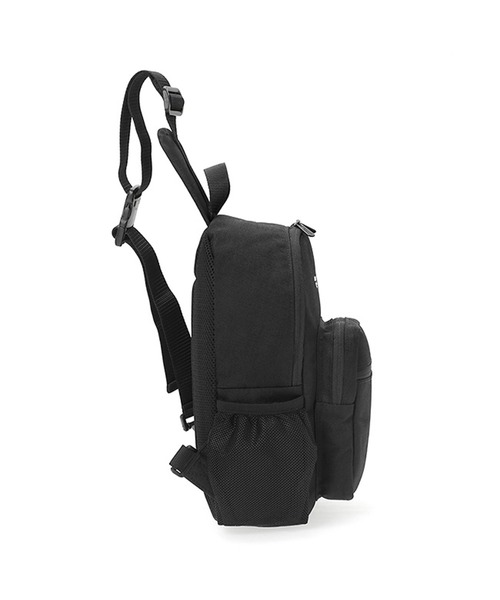 Manhattan Portage（マンハッタンポーテージ）の「Cobble Hill Sling Bag（ショルダーバッグ・メンズ・ブラック・SMALL）」の13枚目の写真