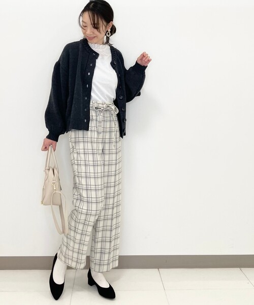 DRESKIP（ドレスキップ）の「◆裏起毛ベルト付ワイドパンツ（その他パンツ・レディース・ブラック/サンドベージュ/グレー系1・02/03/04）」の5枚目の写真