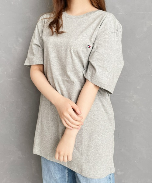 【 JEANS】トミー 刺繍ロゴ 半袖 Tシャツ TOMMY HILFIGER（トミーヒルフィガー）の「TOMMY HILFIGER
