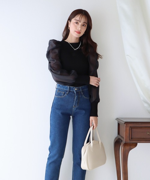 BLUEEAST（ブルーイースト）の「シアースリーブニット（ニット/セーター・レディース・ホワイト/ブラック/グレー/ピンクベージュ/ブラック系・MEDIUM）」の8枚目の写真