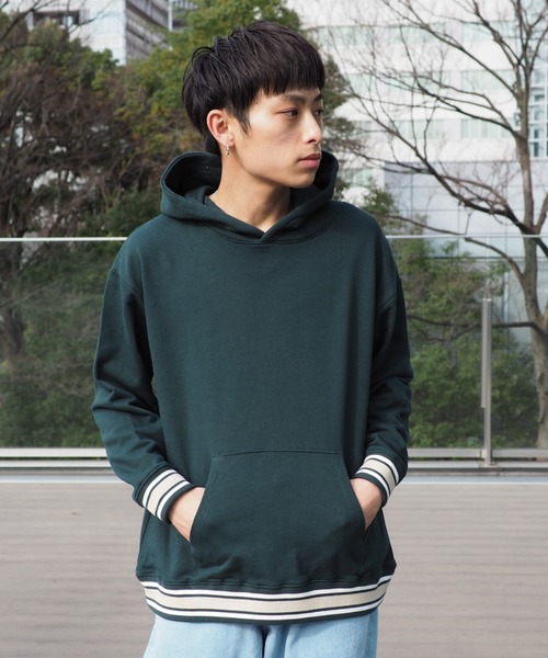 BEAMS HEART(ビームスハート)の「BEAMS HEART / リブ ボーダー パーカ(スウェット・メンズ・ダークグリーン/グレー・SMALL/LARGE/MEDIUM)」の13枚目の写真