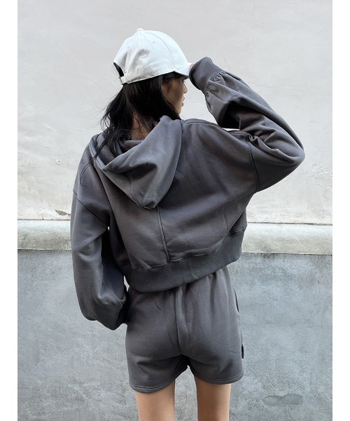 ENVYM(アンビー)の「ショートスエットPK(パーカー・レディース・ホワイト/ブルー/ブラック・FREE)」の10枚目の写真