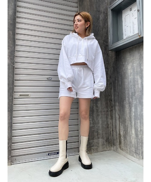 ENVYM(アンビー)の「ショートスエットPK(パーカー・レディース・ホワイト/ブルー/ブラック・FREE)」の14枚目の写真