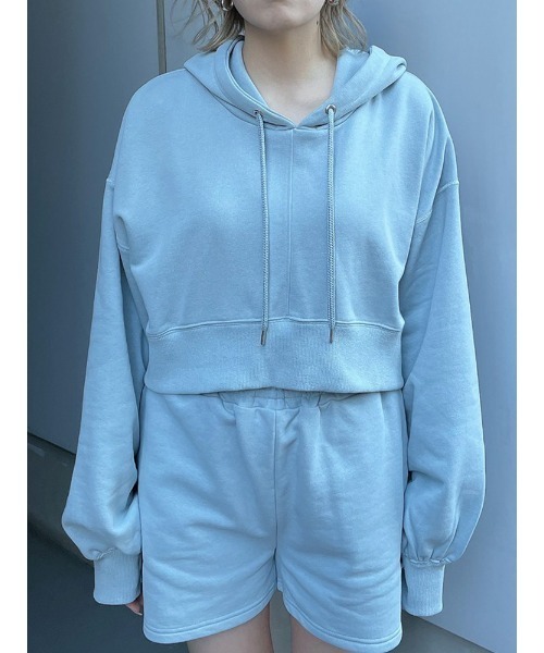 ENVYM(アンビー)の「ショートスエットPK(パーカー・レディース・ホワイト/ブルー/ブラック・FREE)」の16枚目の写真