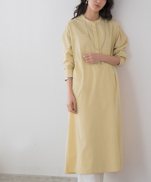 Pierrot（ピエロ）の「ロングシャツワンピース（シャツワンピース・レディース・オフホワイト/グレイッシュベージュ/イエロー・M/L）」の3枚目の写真