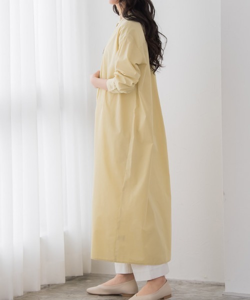 Pierrot（ピエロ）の「ロングシャツワンピース（シャツワンピース・レディース・オフホワイト/グレイッシュベージュ/イエロー・M/L）」の20枚目の写真