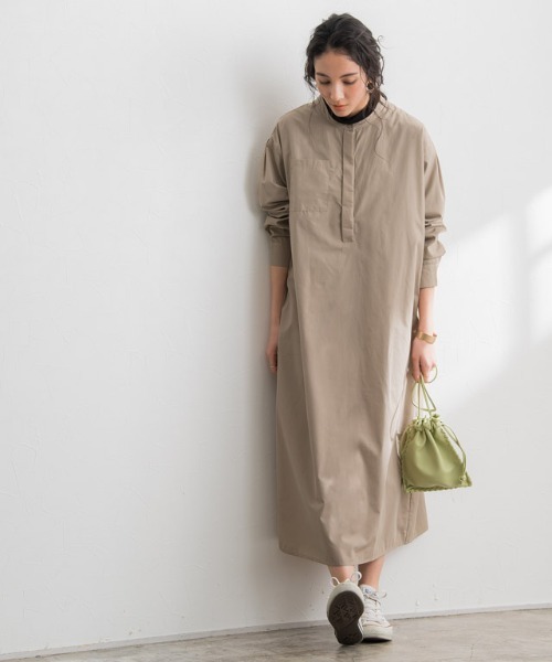 Pierrot（ピエロ）の「ロングシャツワンピース（シャツワンピース・レディース・オフホワイト/グレイッシュベージュ/イエロー・M/L）」の18枚目の写真