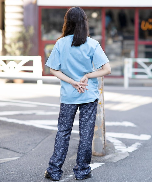 X-girl（エックスガール）の「MILLS LOGO S/S TEE /ミルズロゴ　Tシャツ（Tシャツ/カットソー・レディース・ライトパープル/ブラック/ホワイト/ライトブルー・L/S/M/XL）」の10枚目の写真