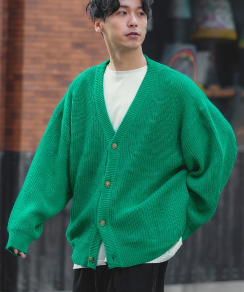 improves（インプローブス）の「【improves】ハイバルキー 総片畔 オーバーサイズ Vネック カーディガン（カーディガン/ボレロ・メンズ・ブラック/ベージュ/ブラウン/イエロー/ブルー/グリーン/レッド/ホワイト/ラベンダー/マスタード/ライトグリーン・MEDIUM/LARGE）」の6枚目の写真