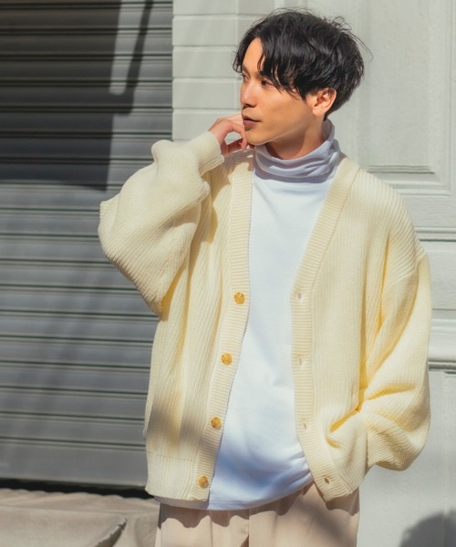 improves（インプローブス）の「【improves】ハイバルキー 総片畔 オーバーサイズ Vネック カーディガン（カーディガン/ボレロ・メンズ・ブラック/ベージュ/ブラウン/イエロー/ブルー/グリーン/レッド/ホワイト/ラベンダー/マスタード/ライトグリーン・MEDIUM/LARGE）」の15枚目の写真