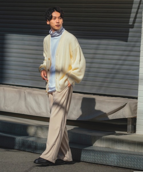 improves（インプローブス）の「【improves】ハイバルキー 総片畔 オーバーサイズ Vネック カーディガン（カーディガン/ボレロ・メンズ・ブラック/ベージュ/ブラウン/イエロー/ブルー/グリーン/レッド/ホワイト/ラベンダー/マスタード/ライトグリーン・MEDIUM/LARGE）」の16枚目の写真