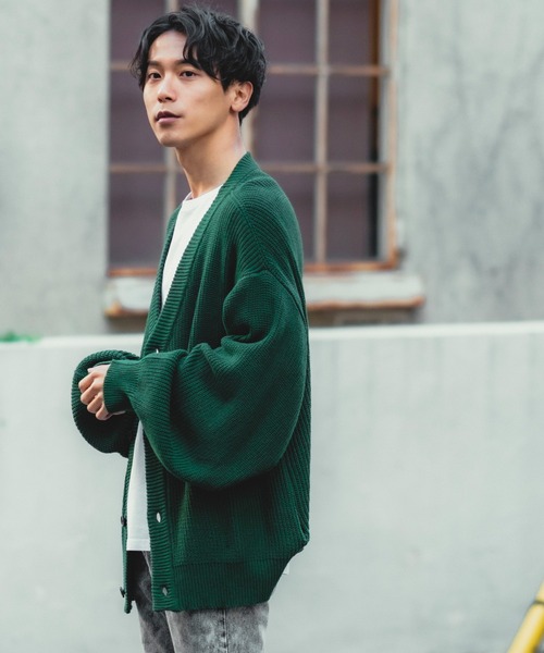 improves（インプローブス）の「【improves】ハイバルキー 総片畔 オーバーサイズ Vネック カーディガン（カーディガン/ボレロ・メンズ・ブラック/ベージュ/ブラウン/イエロー/ブルー/グリーン/レッド/ホワイト/ラベンダー/マスタード/ライトグリーン・MEDIUM/LARGE）」の18枚目の写真