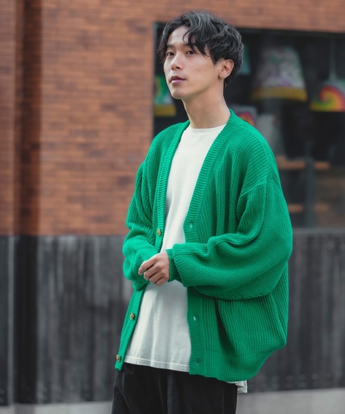 improves（インプローブス）の「【improves】ハイバルキー 総片畔 オーバーサイズ Vネック カーディガン（カーディガン/ボレロ・メンズ・ブラック/ベージュ/ブラウン/イエロー/ブルー/グリーン/レッド/ホワイト/ラベンダー/マスタード/ライトグリーン・MEDIUM/LARGE）」の21枚目の写真