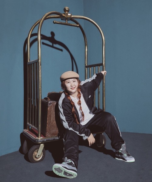 FCMM（エフシーエムエム）の「TWO WAY TRACK JACKET/トゥーウェイトラックジャケット（その他アウター・メンズ・ブラック/グレー・MEDIUM/LARGE）」の10枚目の写真