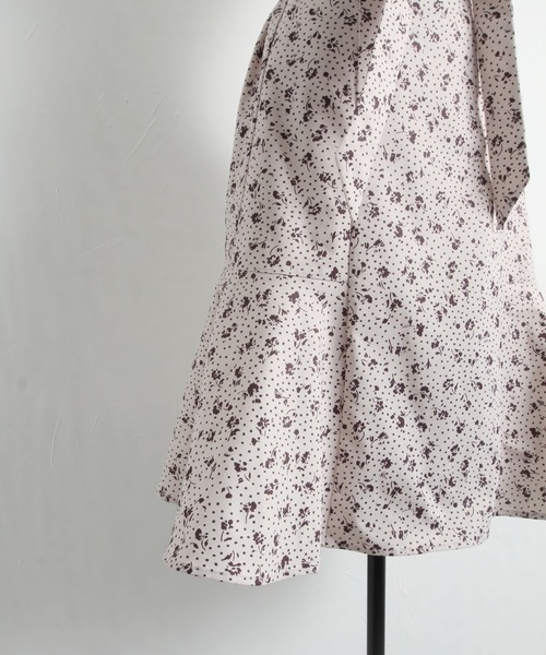 tocco closet(トッコ クローゼット)の「ウエストりぼん付きモノトーンフラワー×ドットプリントマーメイドスカート(スカート・レディース・ブラック/ライトベージュ・M)」の22枚目の写真