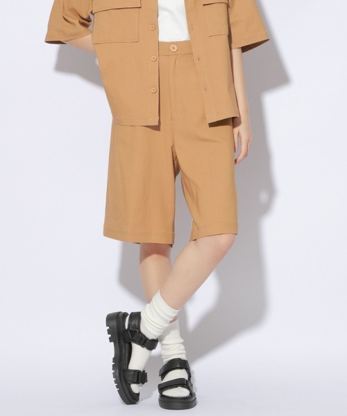 PBLIM(ページボーイリム)の「【PAGEBOYLIM】スーパーストレッチハーフパンツ(その他パンツ・レディース・ブラック/ベージュ・MEDIUM/LARGE)」の9枚目の写真