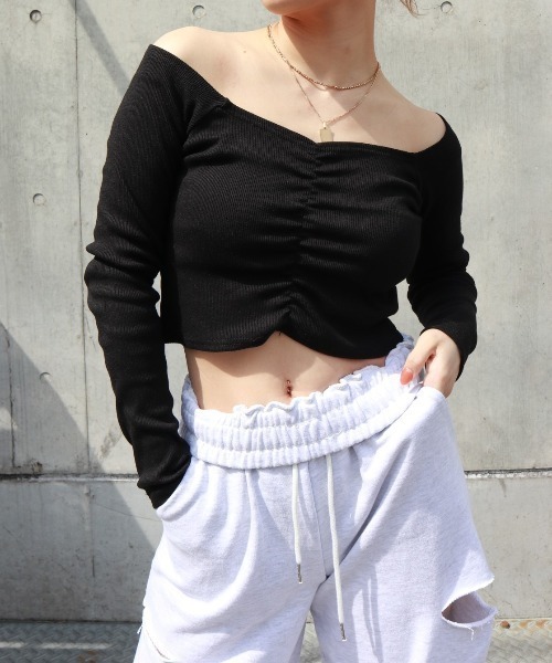 FIG&VIPER（フィグアンドバイパー）の「リブオフショルTOP（Tシャツ/カットソー・レディース・ホワイト/ブラック/ベージュ・FREE）」の3枚目の写真