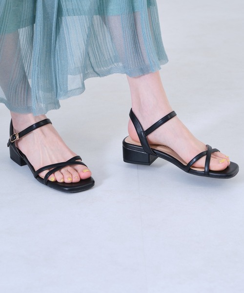 WA ORiental TRaffic(ダブルエーオリエンタルトラフィック)の「ナロークロスストラップサンダル/22202(サンダル・レディース・イエロー/ブラック/ベージュ・L/LL/S/M/SS/3L)」の10枚目の写真