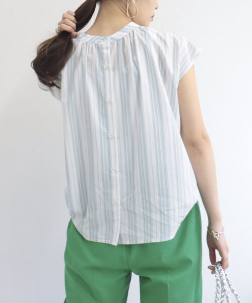 fredy emue（フレディエミュ）の「【WEB限定】2wayスタンドカラー ストライプブラウス（シャツ/ブラウス・レディース・ホワイト系その他/ブルー系その他・38）」の9枚目の写真