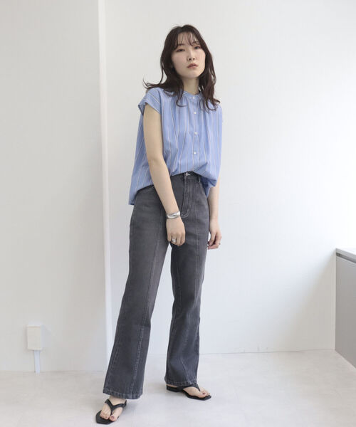 fredy emue（フレディエミュ）の「【WEB限定】2wayスタンドカラー ストライプブラウス（シャツ/ブラウス・レディース・ホワイト系その他/ブルー系その他・38）」の11枚目の写真