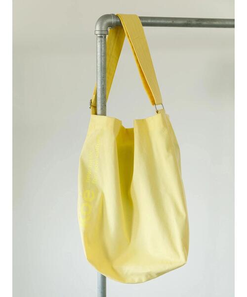 koe（コエ）の「キャンバスワンショルダーバッグ（ショルダーバッグ・レディース・ライトカーキ/アイボリー/ブラック・FREE）」の19枚目の写真