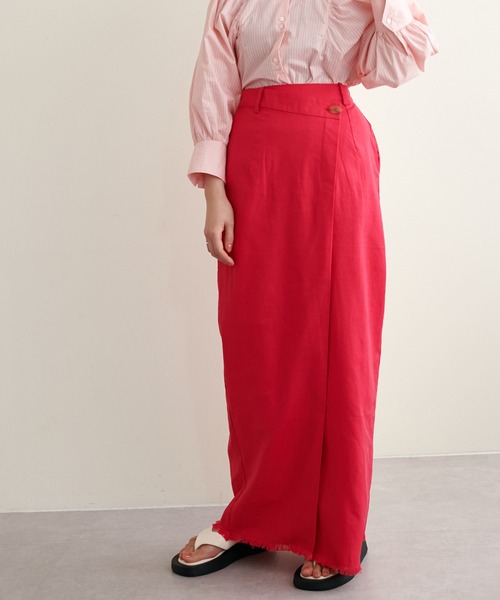 natural couture（ナチュラルクチュール）の「【WEB限定サイズあり】【大人ナチュ】大人のアシメスリットスカート（スカート・レディース・ブラック/ベージュ/レッド・MEDIUM/LARGE）」の22枚目の写真