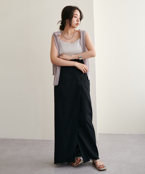 natural couture（ナチュラルクチュール）の「【WEB限定サイズあり】【大人ナチュ】大人のアシメスリットスカート（スカート・レディース・ブラック/ベージュ/レッド・MEDIUM/LARGE）」の14枚目の写真