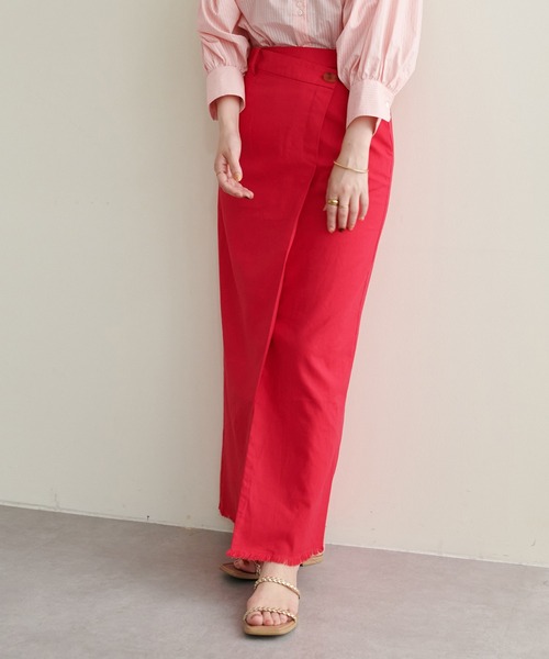 natural couture（ナチュラルクチュール）の「【WEB限定サイズあり】【大人ナチュ】大人のアシメスリットスカート（スカート・レディース・ブラック/ベージュ/レッド・MEDIUM/LARGE）」の16枚目の写真