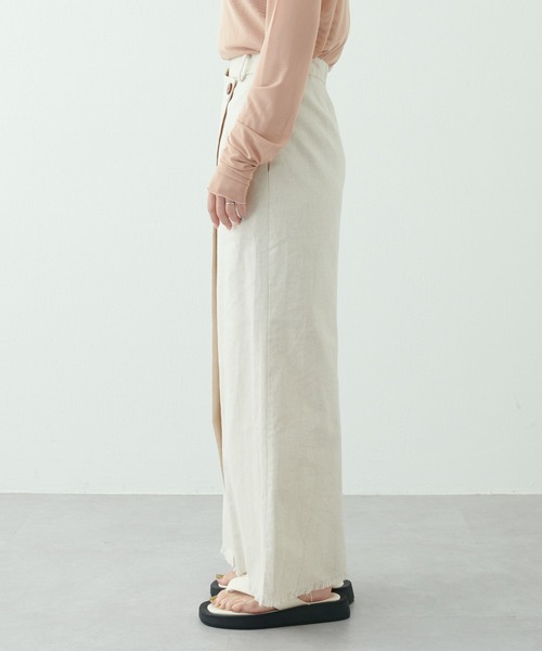 natural couture（ナチュラルクチュール）の「【WEB限定サイズあり】【大人ナチュ】大人のアシメスリットスカート（スカート・レディース・ブラック/ベージュ/レッド・MEDIUM/LARGE）」の9枚目の写真