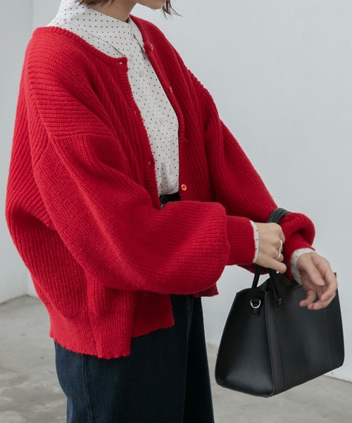 BONLECILL(ボンルシール)の「ボリュームスリーブ畦編みニットカーディガン(カーディガン/ボレロ・レディース・ブラック/レッド/ピンク/ブルー/グリーン/アイボリー/ブラウン/ブラック系1・FREE)」の18枚目の写真