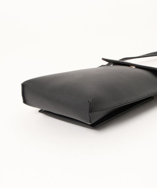 HONEYSUCKLE ROSE（ハニーサックルローズ）の「【HONEYSUCKLE ROSE】フェイクレザーミニポーチショルダー（ショルダーバッグ・レディース・ブラック/オフホワイト/イエロー・ONE SIZE）」の5枚目の写真