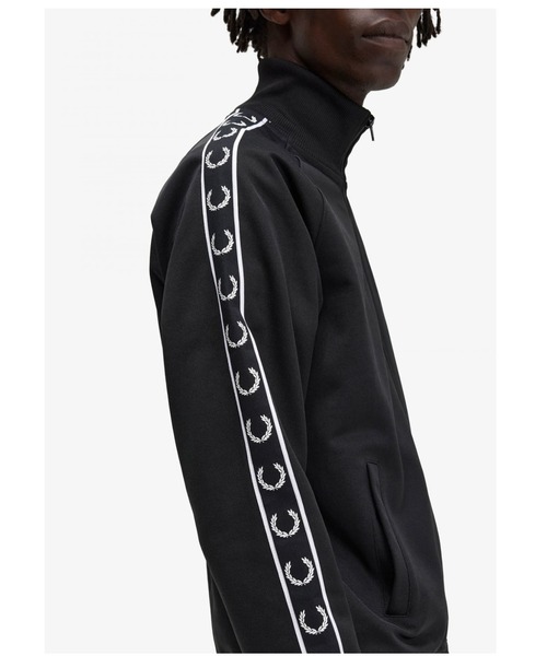 FRED PERRY（フレッドペリー）の「Seasonal Taped Track Jacket