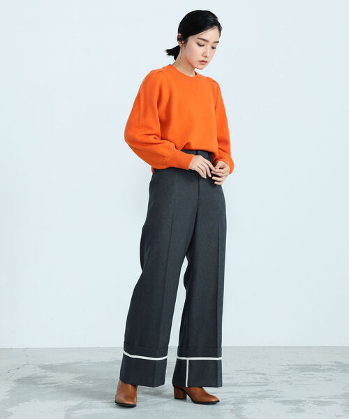 fredy emue（フレディエミュ）の「HAMILTON WOOL 袖タックプルオーバー（ニット/セーター・レディース・ライトグレー/オフホワイト/サックスブルー/オレンジ・38）」の10枚目の写真