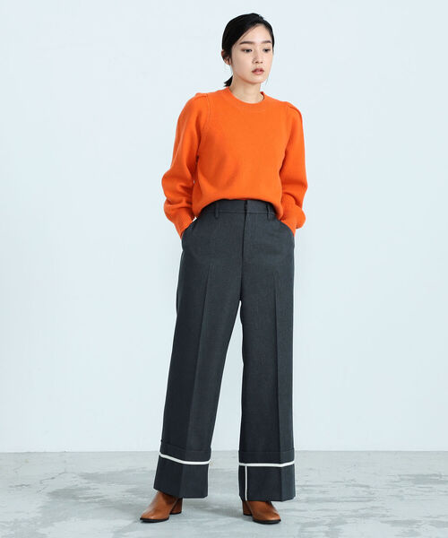 fredy emue（フレディエミュ）の「HAMILTON WOOL 袖タックプルオーバー（ニット/セーター・レディース・ライトグレー/オフホワイト/サックスブルー/オレンジ・38）」の12枚目の写真