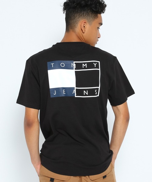 tommy jeans(トミー ジーンズ)の「ツイストフラッグロゴTシャツ(Tシャツ/カットソー・メンズ・ホワイト/ブラック・SMALL/MEDIUM/LARGE/X-LARGE)」の10枚目の写真