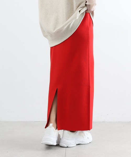 COLONY 2139（コロニートゥーワンスリーナイン）の「-3kg見え！エステルヤーンペンシルスカート（スカート・レディース・ブラック/オレンジ/モカ/カーキ/ネイビー/グレイッシュベージュ/ベージュ/ダークグリーン/レッド/グレー/ブラウン/ライム/ピンク/オフホワイト/チャコールグレー/ブルー/パープル/ライトグレー/ダークブラウン/サックスブルー/ブラウン系その他・MEDIUM/LARGE/SHORT/X-SMALL）」の20枚目の写真