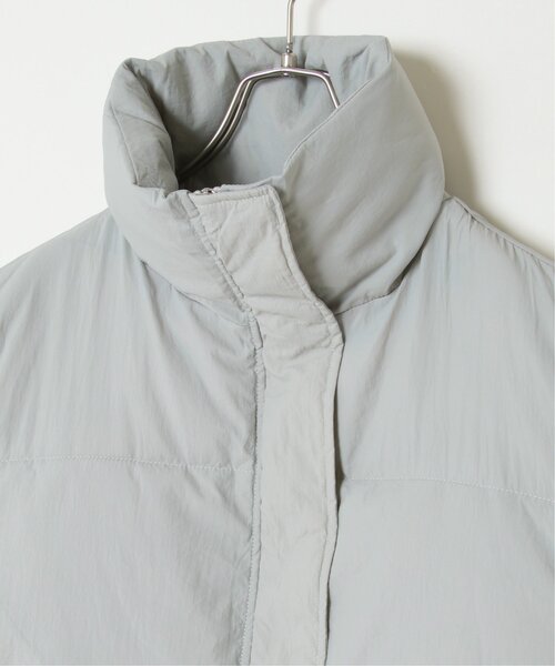 notch.（ノッチ）の「パデッドベスト（ダウンベスト・レディース・オフホワイト/ブラック/グレー・M）」の4枚目の写真