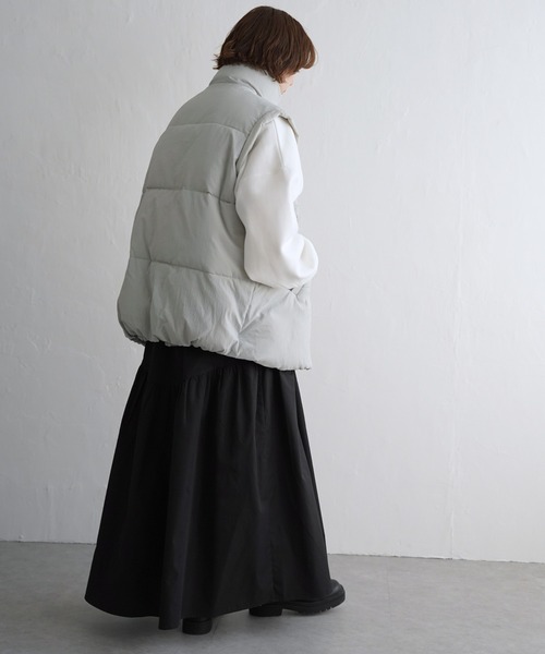 notch.（ノッチ）の「パデッドベスト（ダウンベスト・レディース・オフホワイト/ブラック/グレー・M）」の22枚目の写真