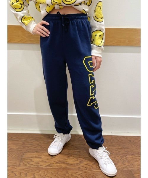 GAP（ギャップ）の「GAPロゴジョガーパンツ (キッズ)（スウェットパンツ・キッズ・レッド/ネイビー/チャコールグレー・L/S/XXL/XL/M/XS）」の4枚目の写真