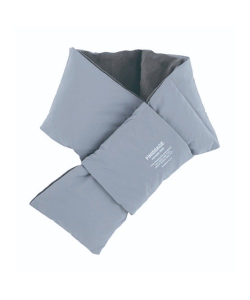 TIMELESS COMFORT（タイムレスコンフォート）の「Finissage(フィニサージュ)スナグマフラー（マフラー・レディース・スモーキーグリーン系/ブラック/グレー/ライトベージュ・ONE SIZE）」の3枚目の写真