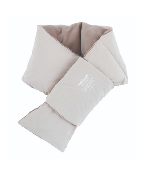 TIMELESS COMFORT（タイムレスコンフォート）の「Finissage(フィニサージュ)スナグマフラー（マフラー・レディース・スモーキーグリーン系/ブラック/グレー/ライトベージュ・ONE SIZE）」の4枚目の写真