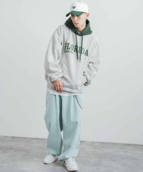 Rocky Monroe（ロッキーモンロー）の「オーバーサイズ 裏起毛カレッジロゴプリントプルオーバーパーカー（パーカー・メンズ・ブラック/ネイビー/グレー/グリーン/ブラック系/グレー系/グレー系1/グリーン系/ホワイト・M/L/XL）」の13枚目の写真