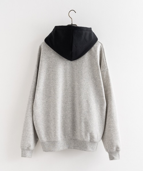 Rocky Monroe（ロッキーモンロー）の「オーバーサイズ 裏起毛カレッジロゴプリントプルオーバーパーカー（パーカー・メンズ・ブラック/ネイビー/グレー/グリーン/ブラック系/グレー系/グレー系1/グリーン系/ホワイト・M/L/XL）」の21枚目の写真